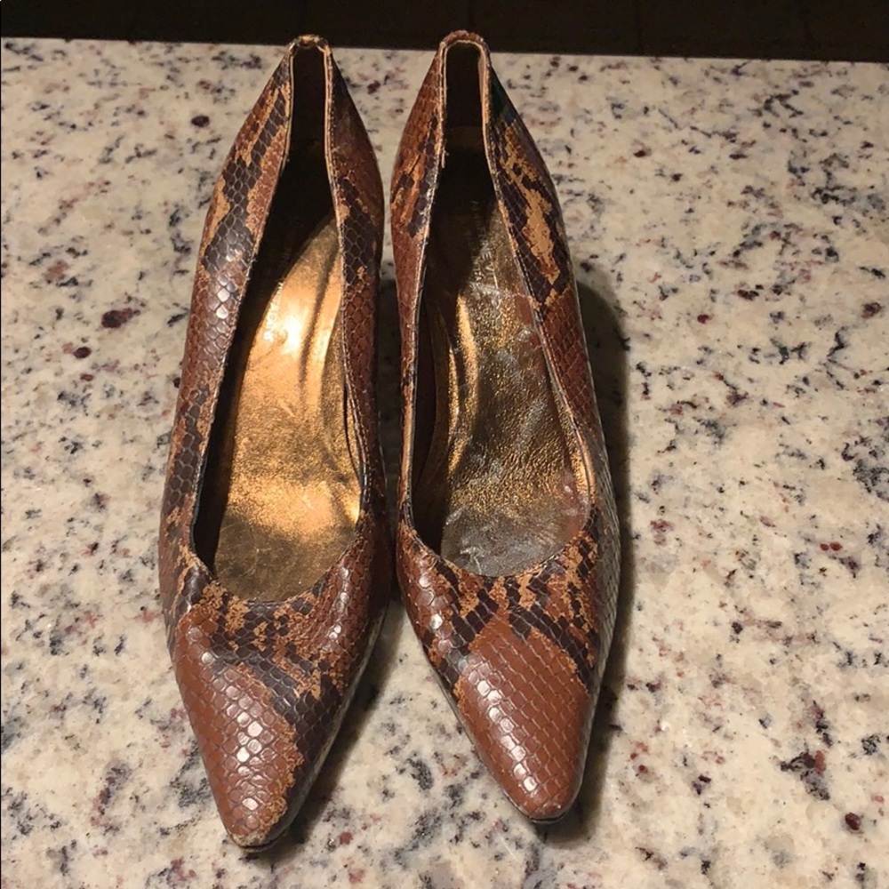 Adrian vittadini snake skin heels